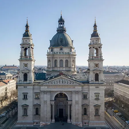 Free Parking Basilica Leo's - Ac, Wi-fi, Smart Tv Apartman *